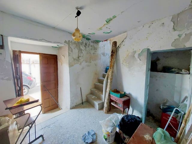 3 quarto Casa em Banda para venda em Martos - 16 000 € (Ref: 10162372)
