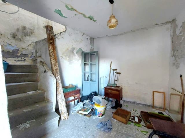 3 quarto Casa em Banda para venda em Martos - 16 000 € (Ref: 10162372)