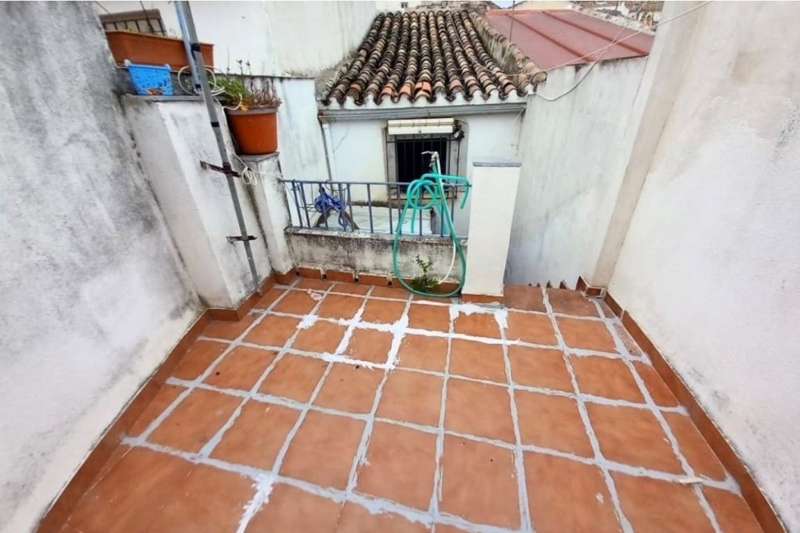 2 soveværelse Byhus til salg i Martos - € 39.000 (Ref: 10162374)