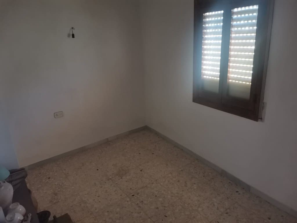 6 soveværelse Finca/Landehus til salg i Las Casillas de Martos - € 70.000 (Ref: 1745506)