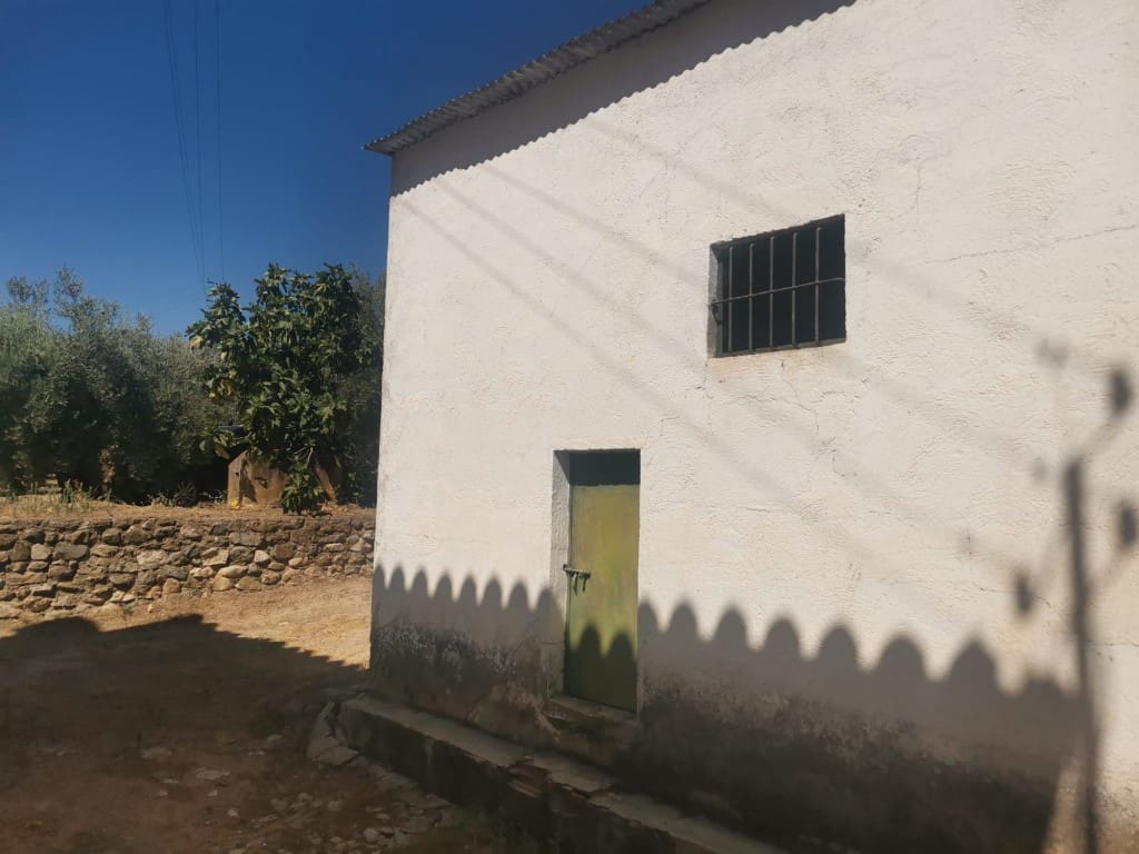 6 soveværelse Finca/Landehus til salg i Las Casillas de Martos - € 70.000 (Ref: 1745506)