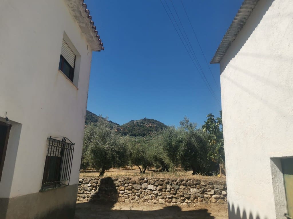 6 soveværelse Finca/Landehus til salg i Las Casillas de Martos - € 70.000 (Ref: 1745506)