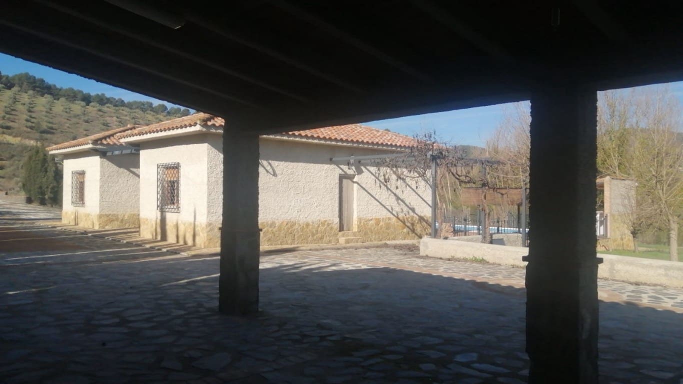 3 slaapkamer Finca/Landhuis te koop in Sabariego met zwembad garage - € 250.000 (Ref: 1928174)