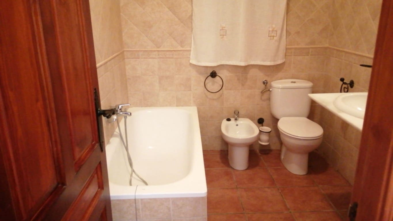 3 slaapkamer Finca/Landhuis te koop in Sabariego met zwembad garage - € 250.000 (Ref: 1928174)