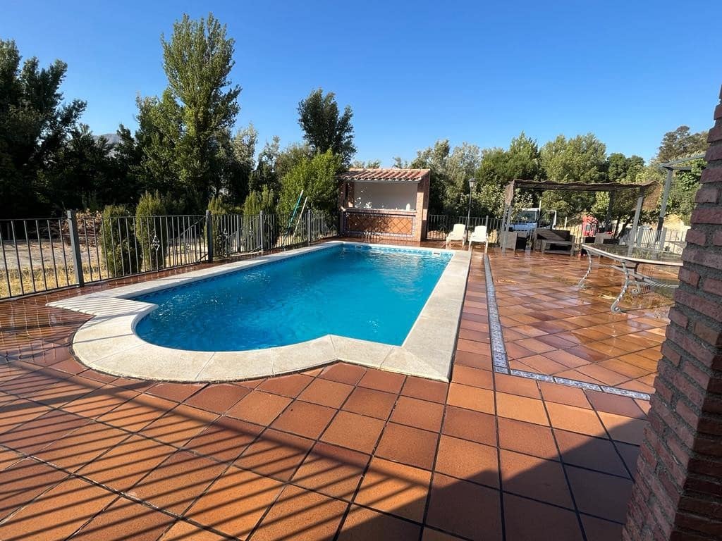 3 slaapkamer Finca/Landhuis te koop in Sabariego met zwembad garage - € 250.000 (Ref: 1928174)