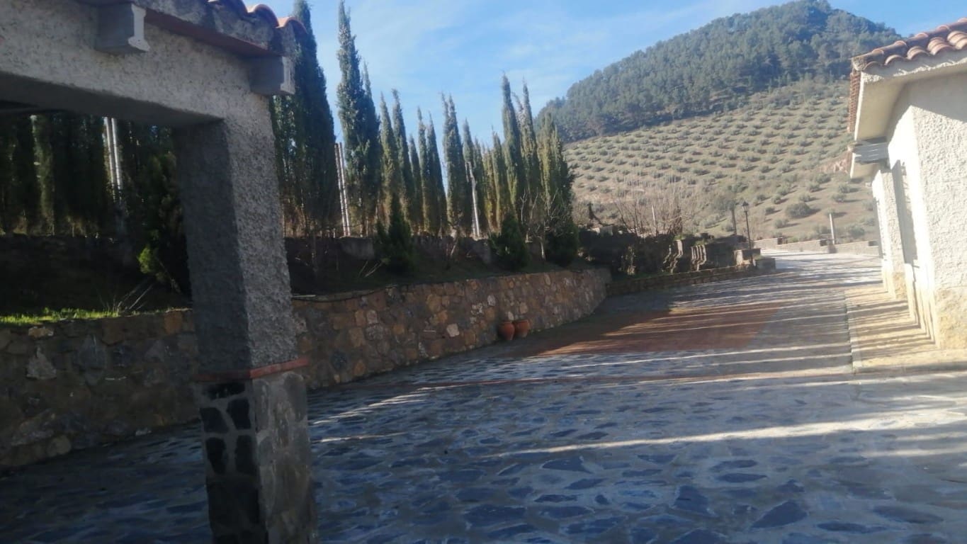 3 slaapkamer Finca/Landhuis te koop in Sabariego met zwembad garage - € 250.000 (Ref: 1928174)