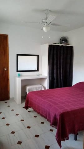 Casa de 4 habitaciones en Fuente Alamo, Alcalá la Real en venta con garaje - 130.000 € (Ref: 2304671)