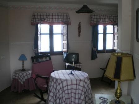 5 soveværelse Byhus til salg i Frailes med swimmingpool garage - € 167.000 (Ref: 2439752)