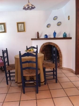 5 soveværelse Byhus til salg i Frailes med swimmingpool garage - € 167.000 (Ref: 2439752)