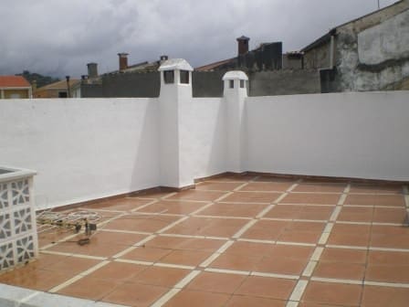 5 soveværelse Byhus til salg i Frailes med swimmingpool garage - € 167.000 (Ref: 2439752)