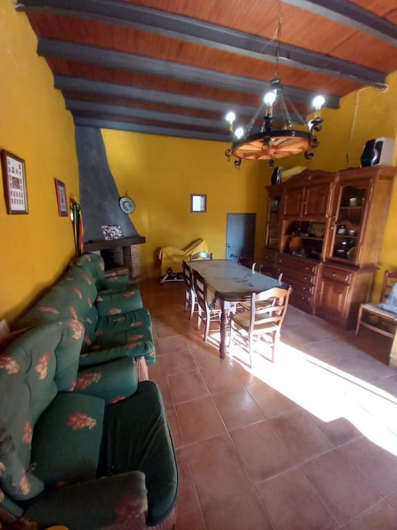 3 slaapkamer Huis te koop in Martos - € 79.500 (Ref: 2439758)