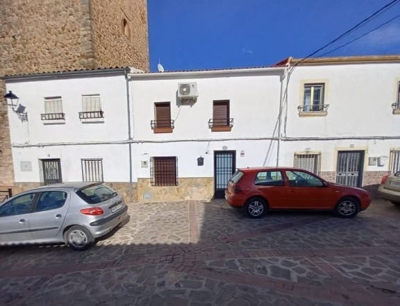 3 slaapkamer Huis te koop in Martos - € 79.500 (Ref: 2439758)