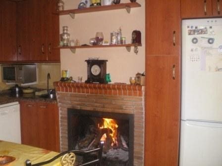 Casa de 4 habitaciones en Frailes en venta con garaje - 130.000 € (Ref: 2439798)