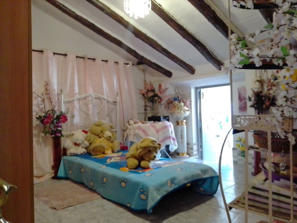 3 soveværelse Byhus til salg i Bobadilla de Alcaudete med swimmingpool - € 55.000 (Ref: 2439820)