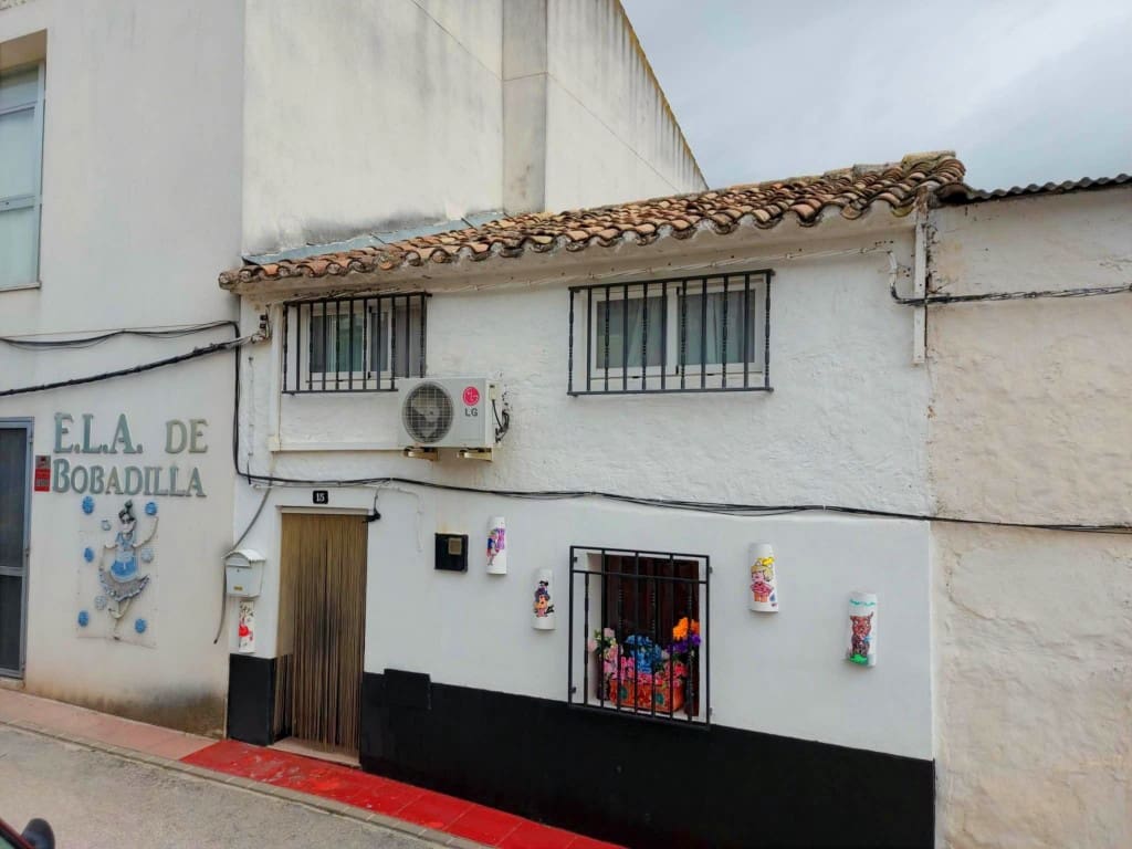 3 camera da letto Casa in vendita in Bobadilla de Alcaudete con piscina - 49.000 € (Rif: 2439820)