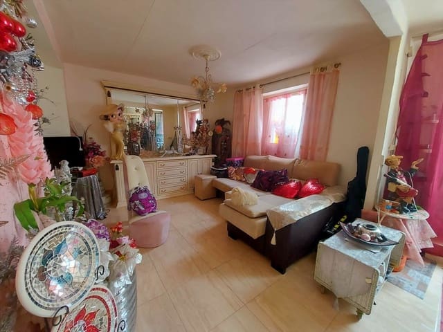 3 sypialnia Dom na sprzedaż w Bobadilla de Alcaudete, Alcaudete z basenem - 49 000 € (Ref: 2439820)