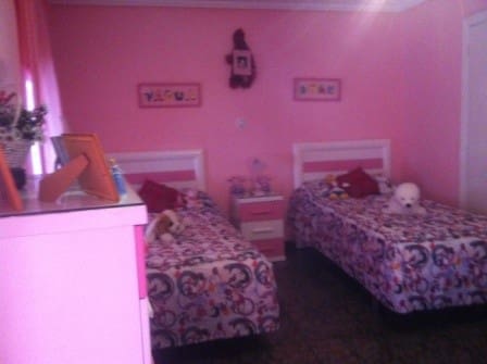 4 bedroom Townhouse for sale in Martos - € 46,000 (Ref: 2942842)