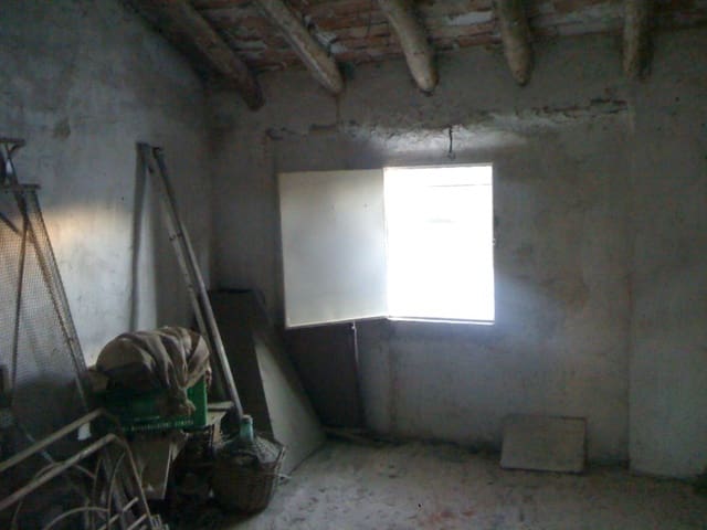 3 soveværelse Byhus til salg i Monte Lope Alvarez, Martos med swimmingpool - € 45.000 (Ref: 3431446)