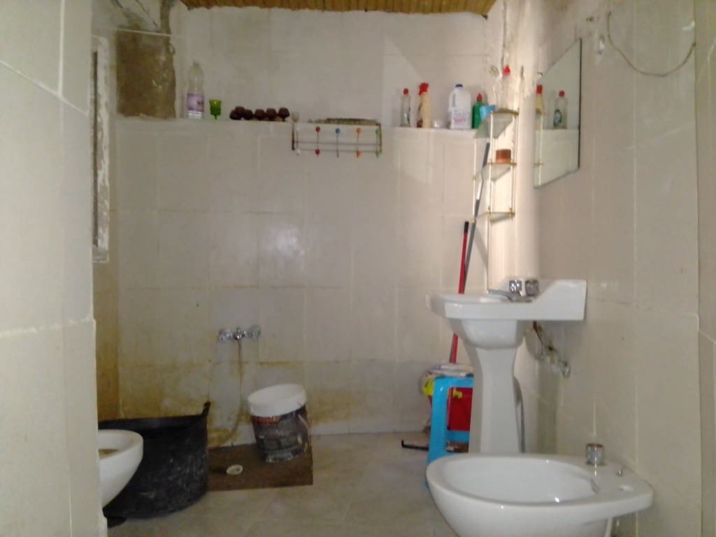 4 soveværelse Byhus til salg i Martos - € 20.000 (Ref: 3942539)