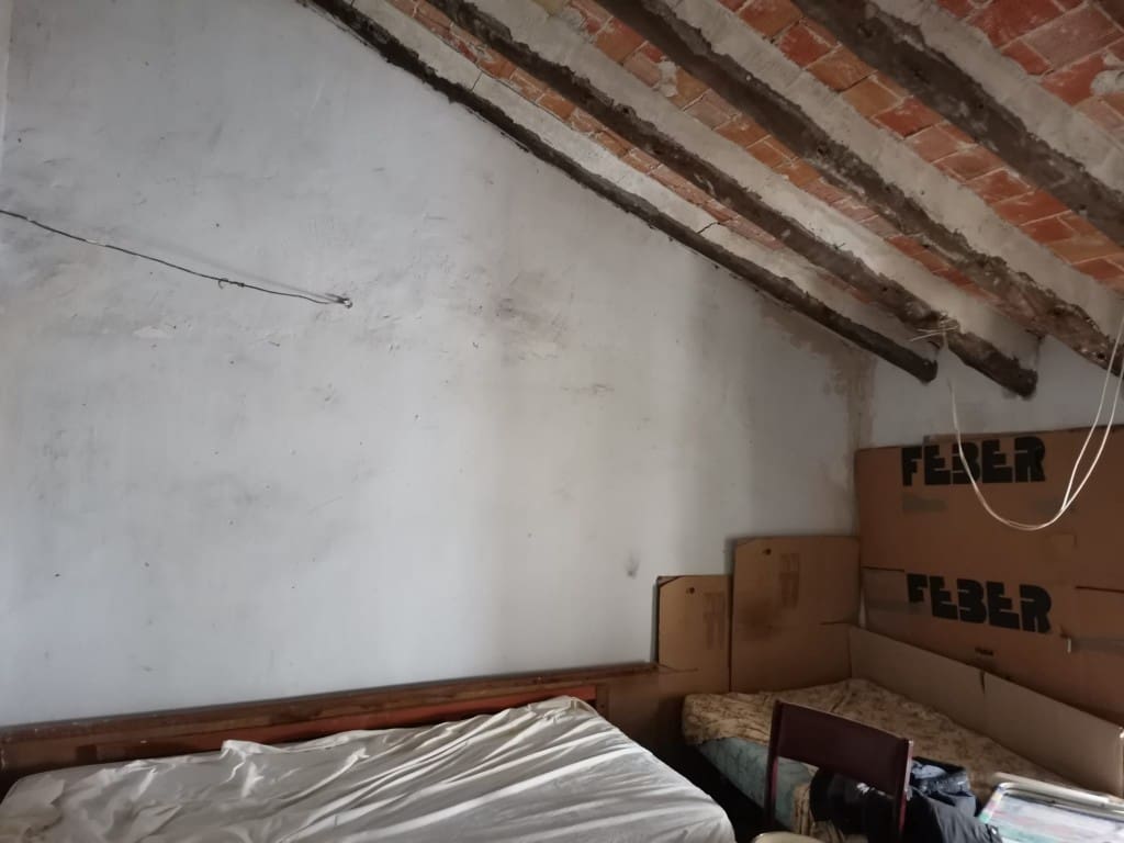 4 soveværelse Byhus til salg i Martos - € 20.000 (Ref: 3942539)