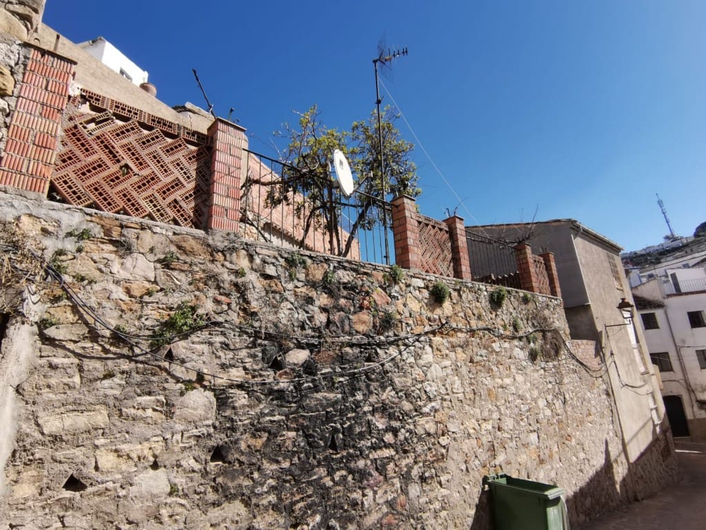 4 soveværelse Byhus til salg i Martos - € 20.000 (Ref: 3942539)