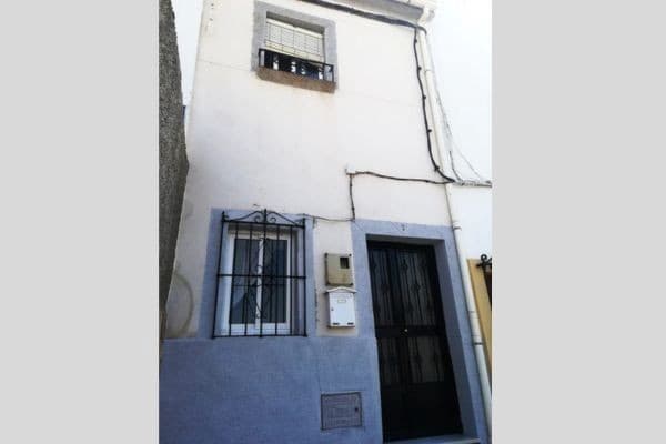 3 soverom Hus til salgs i Martos - € 36 000 (Ref: 4544165)