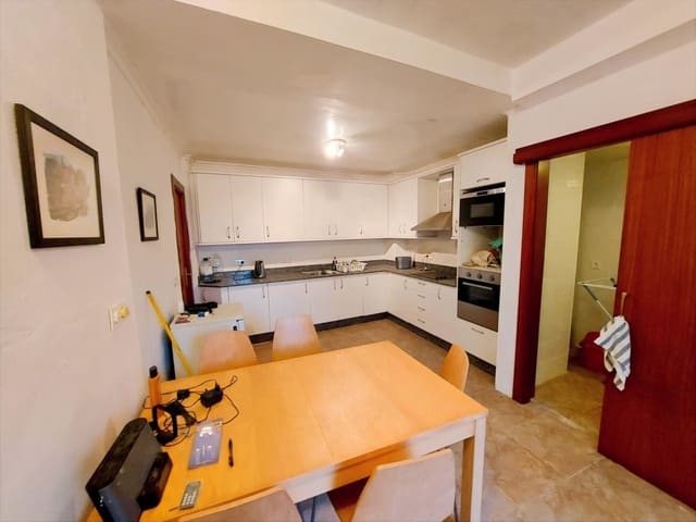 6 soveværelse Byhus til salg i Luque med garage - € 79.000 (Ref: 4960018)