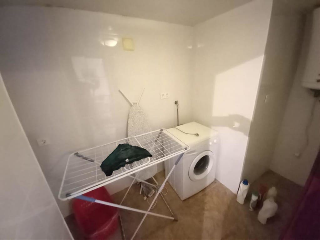 6 soverom Hus til salgs i Luque med garasje - € 79 000 (Ref: 4960018)