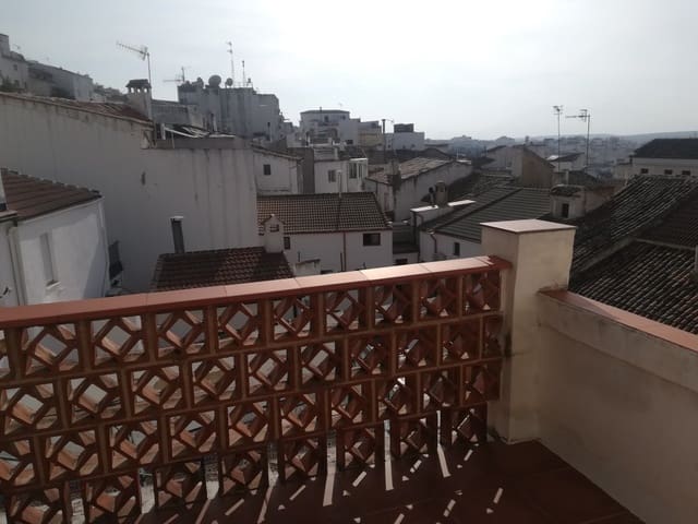 5 chambre Maison de Ville à vendre à Martos avec garage - 150 000 € (Ref: 5032912)
