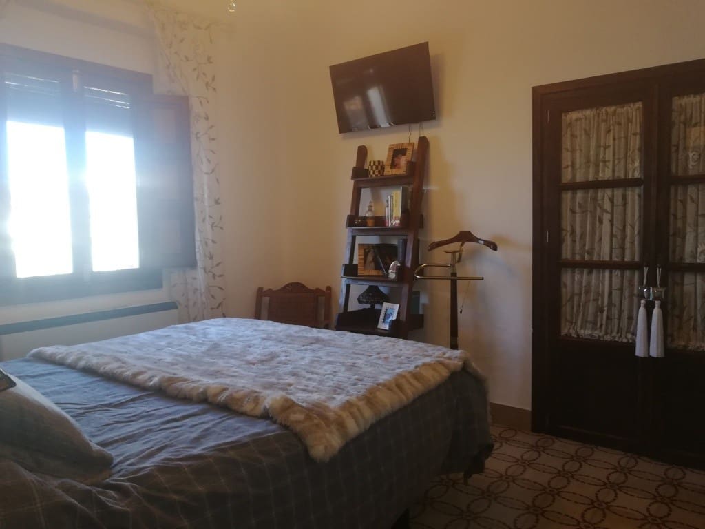 2 soveværelse Byhus til salg i Bobadilla de Alcaudete - € 80.000 (Ref: 5138144)