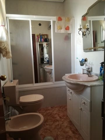 3 slaapkamer Commercieel te koop in Martos met garage - € 70.000 (Ref: 5209750)