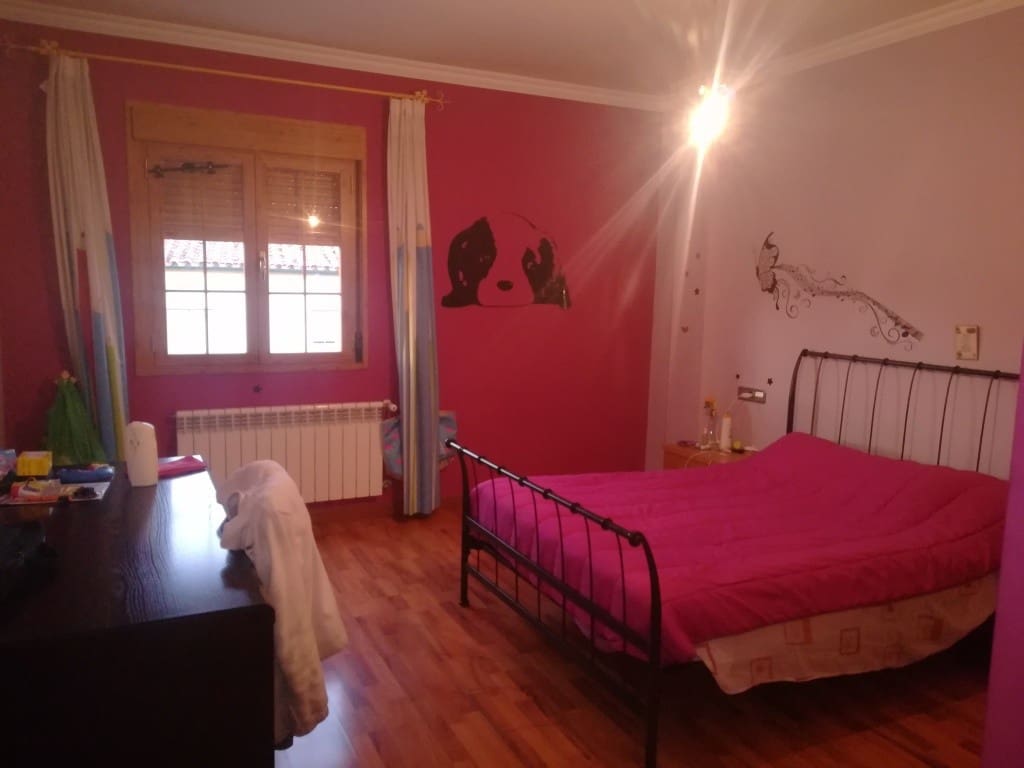 4 quarto Casa em Banda para venda em Monte Lope Alvarez com piscina garagem - 170 000 € (Ref: 5467053)