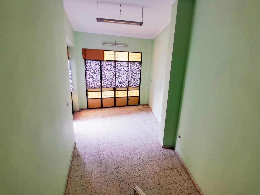 6 bedroom Townhouse for sale in Alcaudete with garage - € 145,000 (Ref: 5942759)