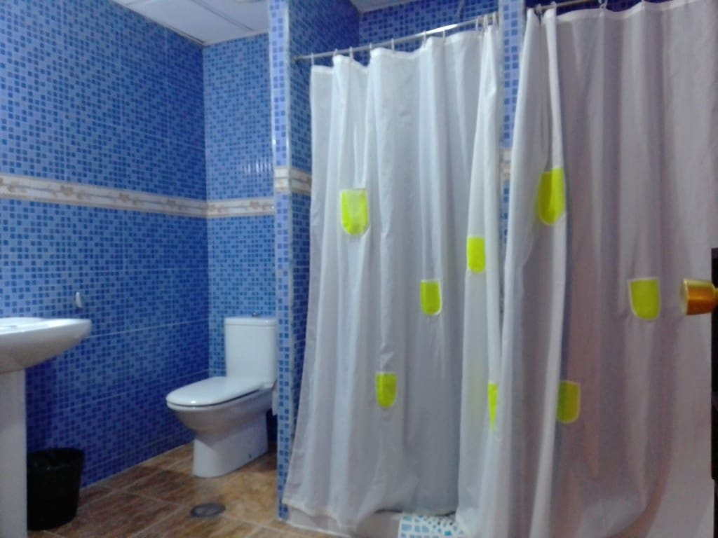 Casa de 3 habitaciones en Martos en venta - 70.000 € (Ref: 5986300)