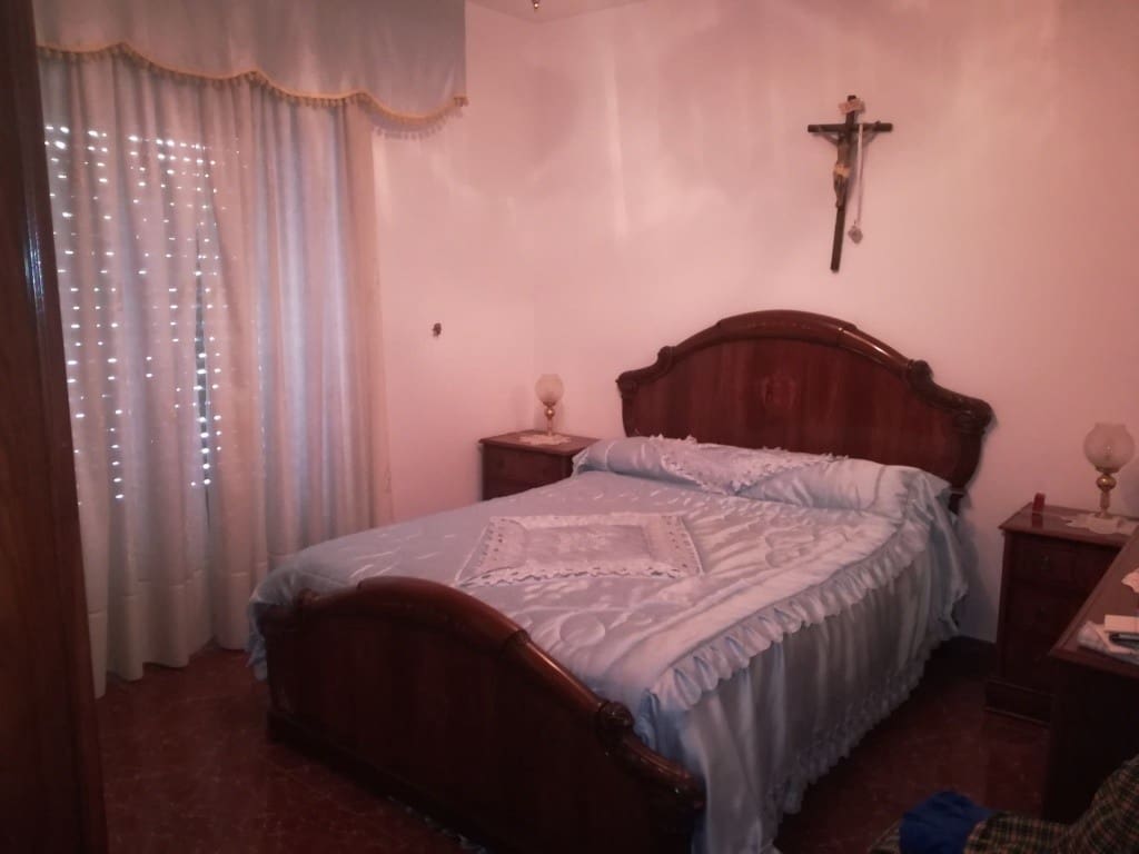 7 soveværelse Lejlighed til salg i Martos med garage - € 132.000 (Ref: 6044930)