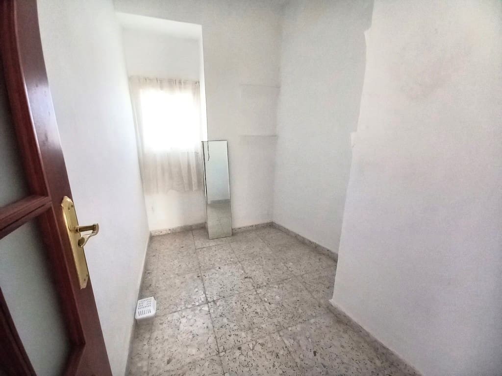 5 soverom Hus til salgs i Monte Lope Alvarez med svømmebasseng - € 114 000 (Ref: 6269478)