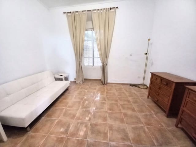 5 soverom Hus til salgs i Monte Lope Alvarez, Martos med svømmebasseng - € 114 000 (Ref: 6269478)