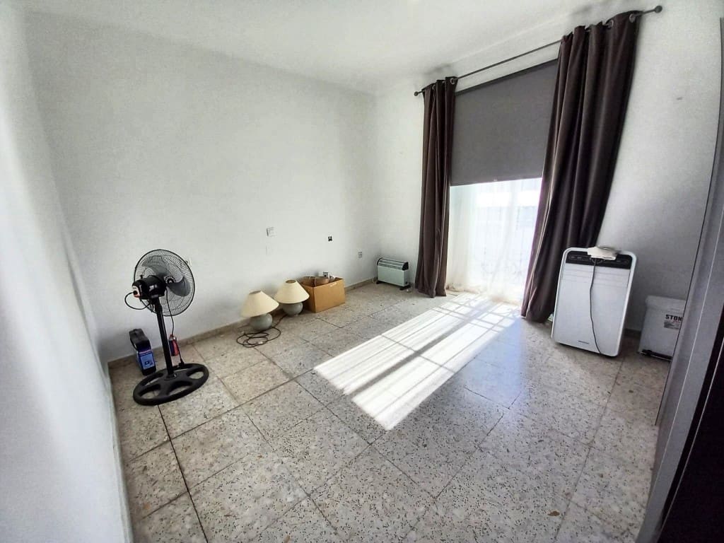 5 soverom Hus til salgs i Monte Lope Alvarez med svømmebasseng - € 114 000 (Ref: 6269478)