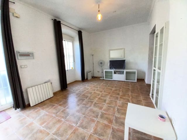 5 soverom Hus til salgs i Monte Lope Alvarez, Martos med svømmebasseng - € 114 000 (Ref: 6269478)