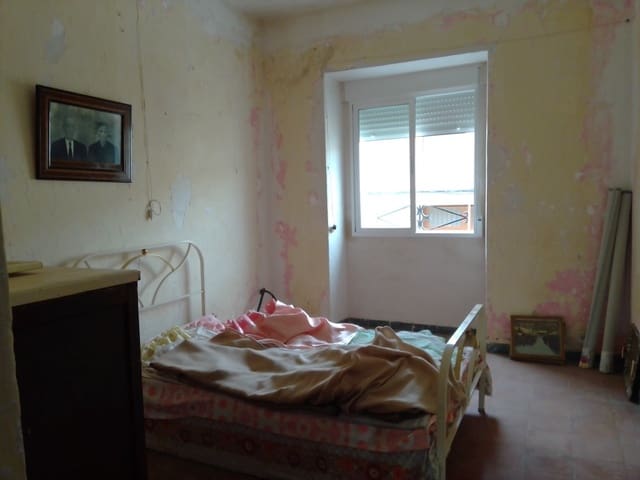 4 quarto Casa em Banda para venda em Las Casillas de Martos, Martos - 85 000 € (Ref: 6390563)