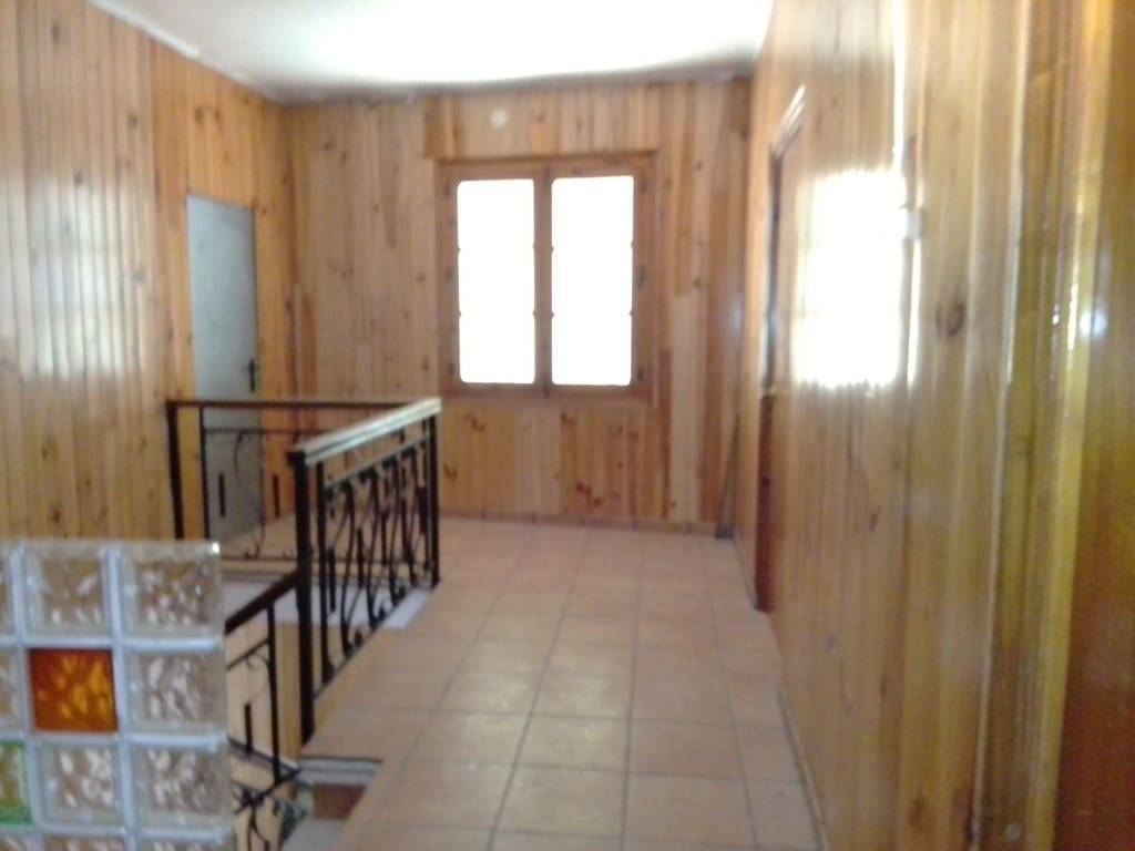 4 bedroom Townhouse for sale in Alcaudete with pool garage - € 50,000 (Ref: 6582423)