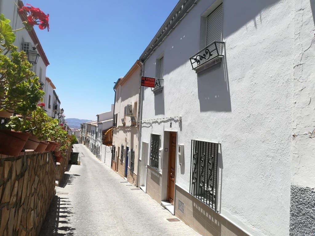 4 chambre Maison de Ville à vendre à Martos - 96 000 € (Ref: 6619495)