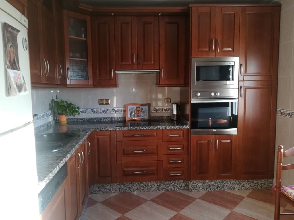 4 chambre Maison de Ville à vendre à Martos - 96 000 € (Ref: 6619495)