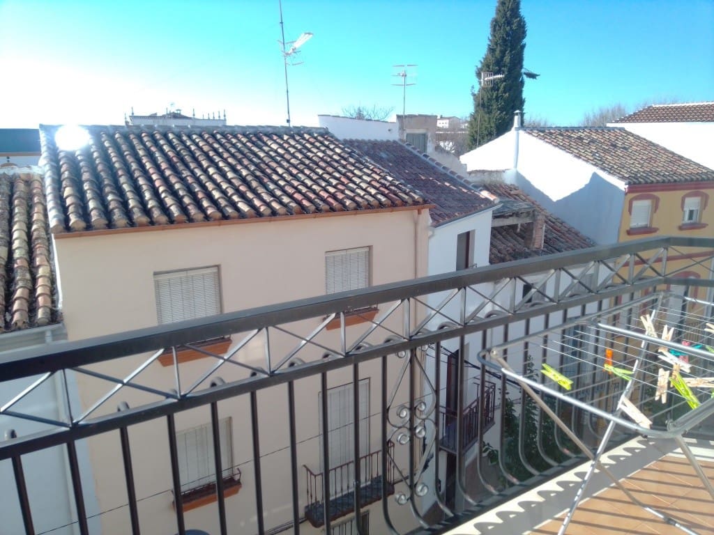 3 slaapkamer Appartement te koop in Martos - € 97.000 (Ref: 6619497)