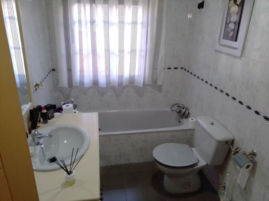 3 slaapkamer Appartement te koop in Martos - € 97.000 (Ref: 6619497)