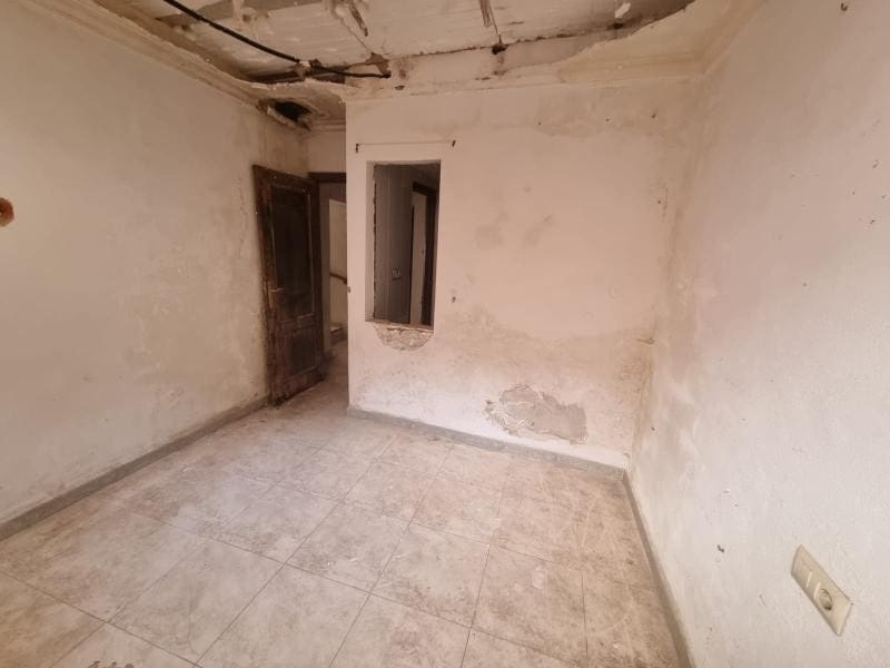 4 makuuhuone Omakotitalo myytävänä paikassa Martos - 17 500 € (Ref: 6719186)