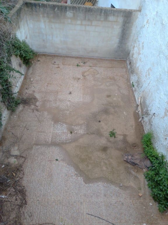 4 makuuhuone Omakotitalo myytävänä paikassa Martos - 17 500 € (Ref: 6719186)