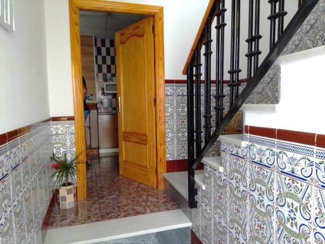 4 chambre Maison de Ville à vendre à Martos - 78 000 € (Ref: 6879428)
