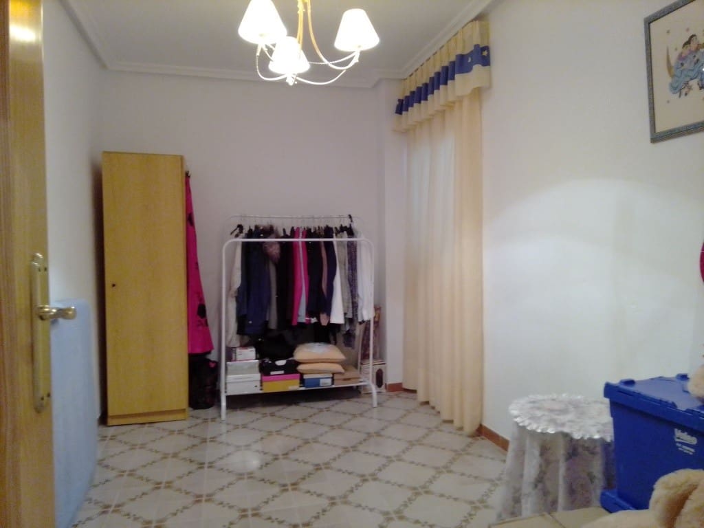 4 chambre Maison de Ville à vendre à Martos - 78 000 € (Ref: 6879428)