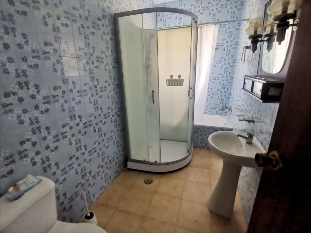 4 bedroom Finca/Country House for sale in Sabariego with garage - € 69,000 (Ref: 7622683)